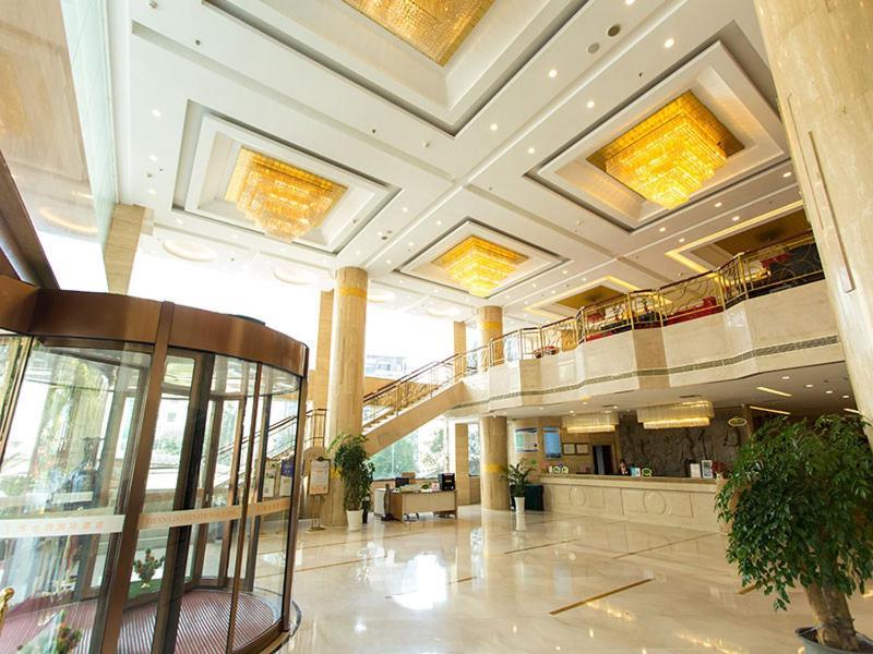 Vienna International Hotel Zhangjiajie Tianmen Mountain Extérieur photo
