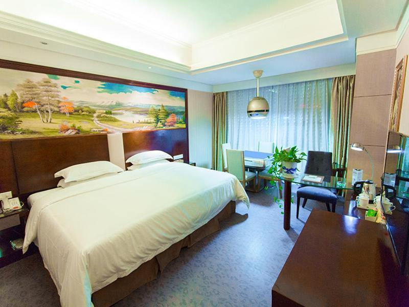 Vienna International Hotel Zhangjiajie Tianmen Mountain Extérieur photo