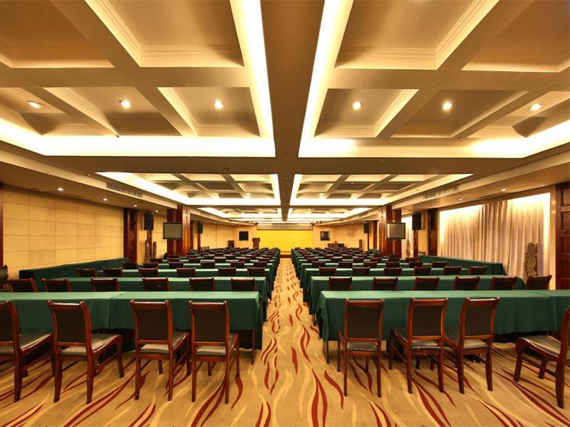 Vienna International Hotel Zhangjiajie Tianmen Mountain Extérieur photo