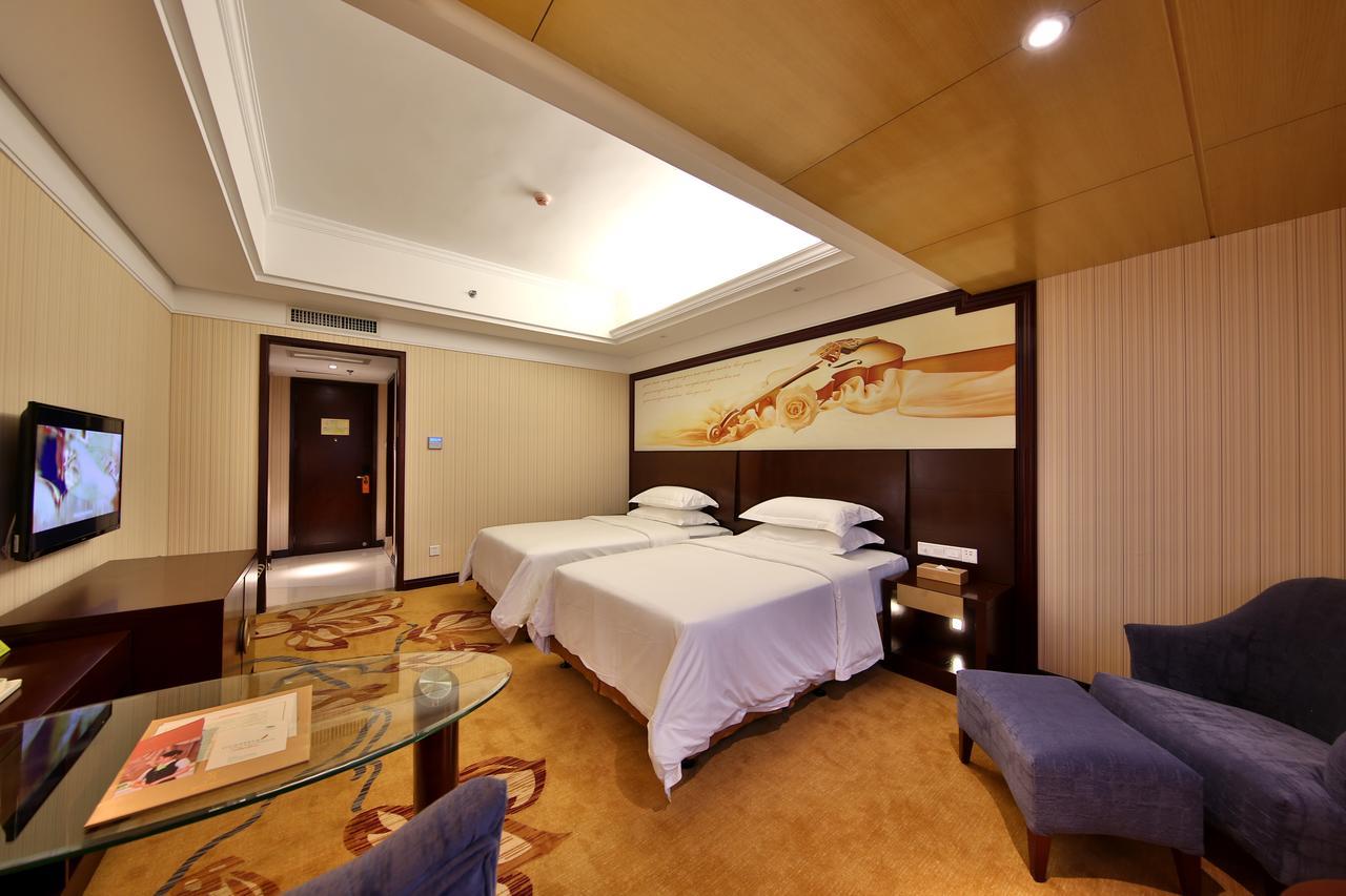 Vienna International Hotel Zhangjiajie Tianmen Mountain Extérieur photo