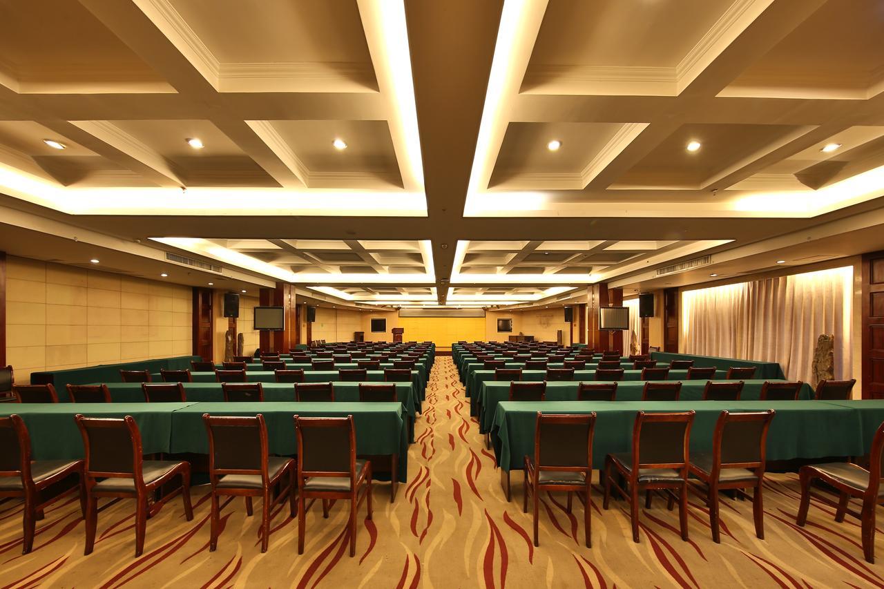Vienna International Hotel Zhangjiajie Tianmen Mountain Extérieur photo